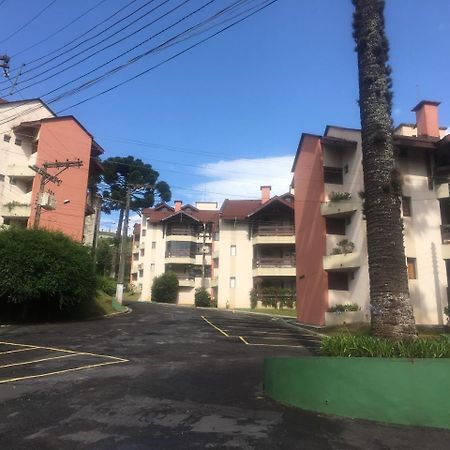 Aqui A Vida E Bella Apartment Campos do Jordao Exterior photo