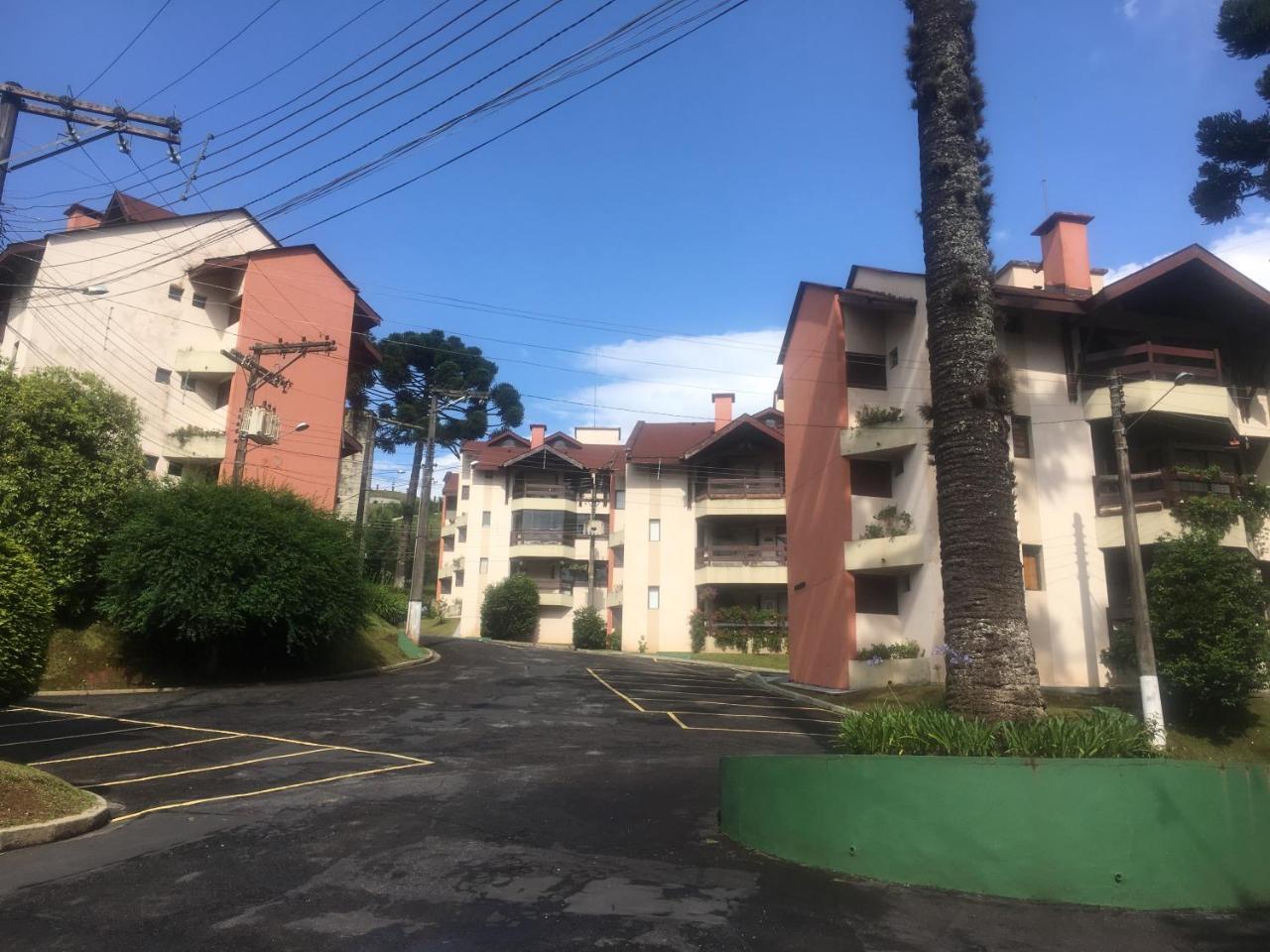 Aqui A Vida E Bella Apartment Campos do Jordao Exterior photo